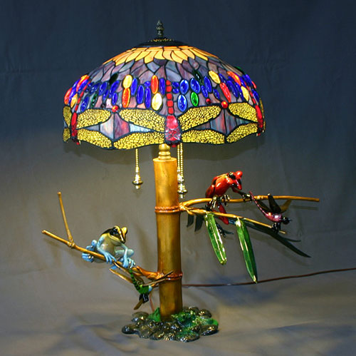 Frog & Dragonfly Lamp